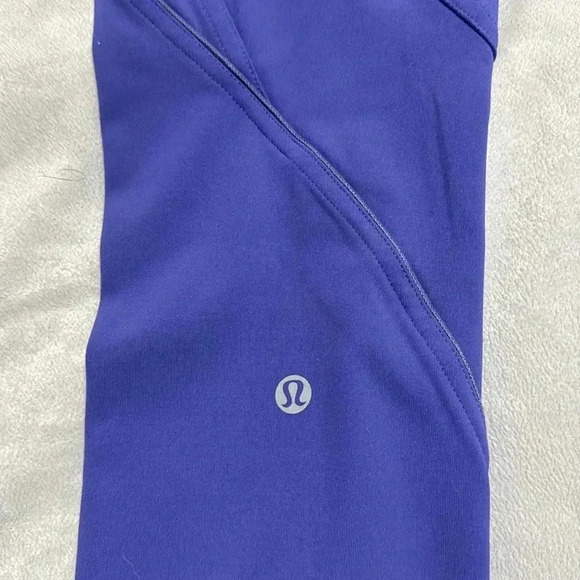 Lululemon Lead The Pack Leggings - Picture 2 of 6